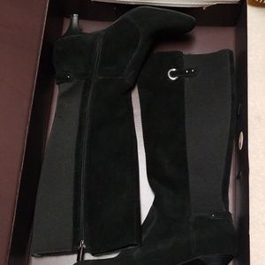 Anne Klein Black Akabebe knee high Boots
